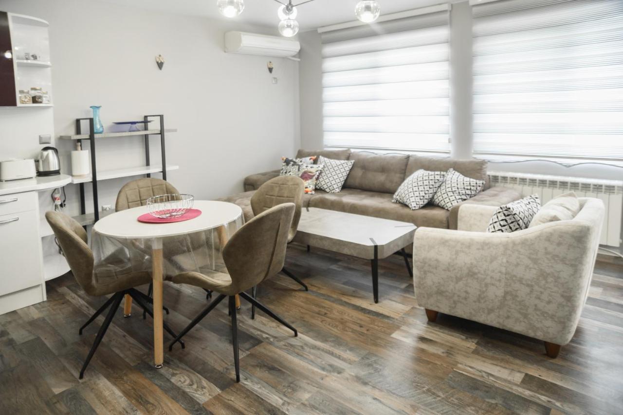 Apartment Martini Бургас Экстерьер фото
