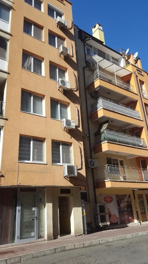 Apartment Martini Бургас Экстерьер фото