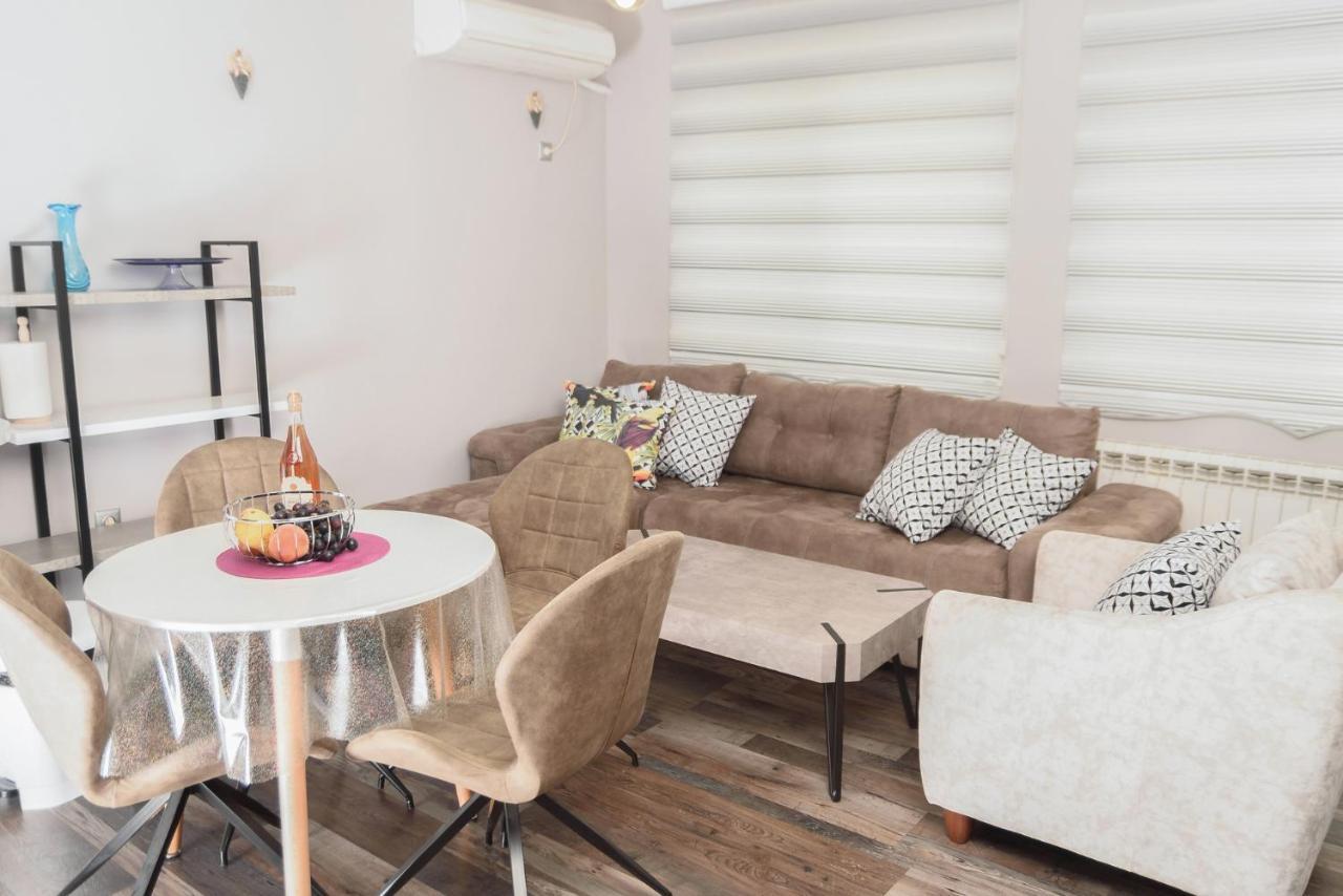 Apartment Martini Бургас Экстерьер фото